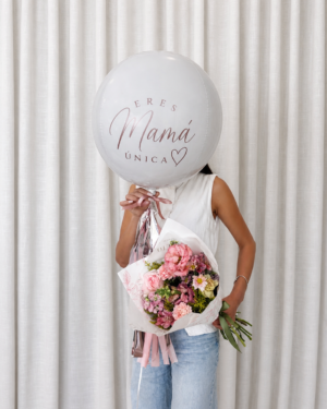 Orbz “Eres única”+ Ramo Flor